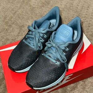 Nike Black and Blue Sneakers with Breathable Mesh